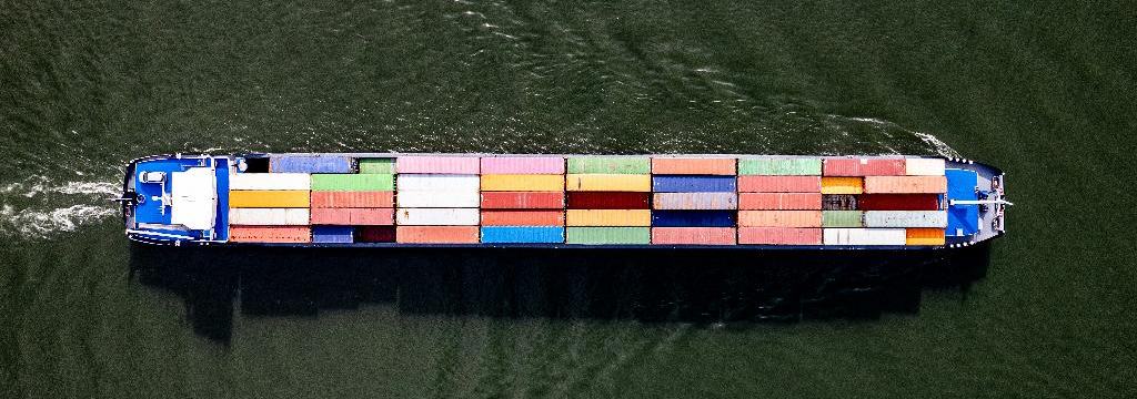 importer